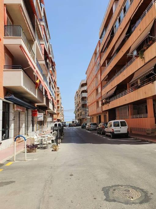 Spanish Style Apartment Near The Beach 托雷维耶哈 外观 照片