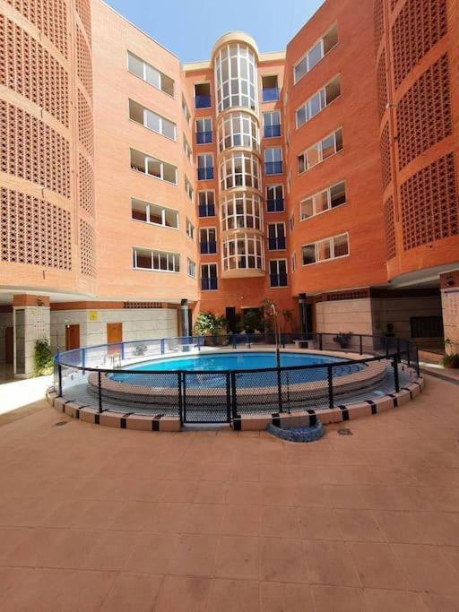 Spanish Style Apartment Near The Beach 托雷维耶哈 外观 照片